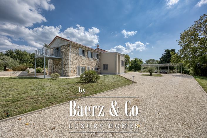 Image No.8-4 Bed Villa for sale