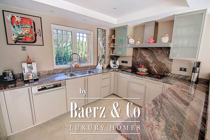 Image No.5-3 Bed Villa for sale