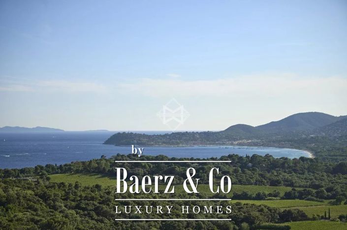 Image No.1-4 Bed Villa for sale