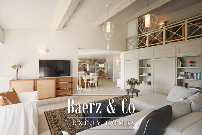 Image No.6-4 Bed Villa for sale