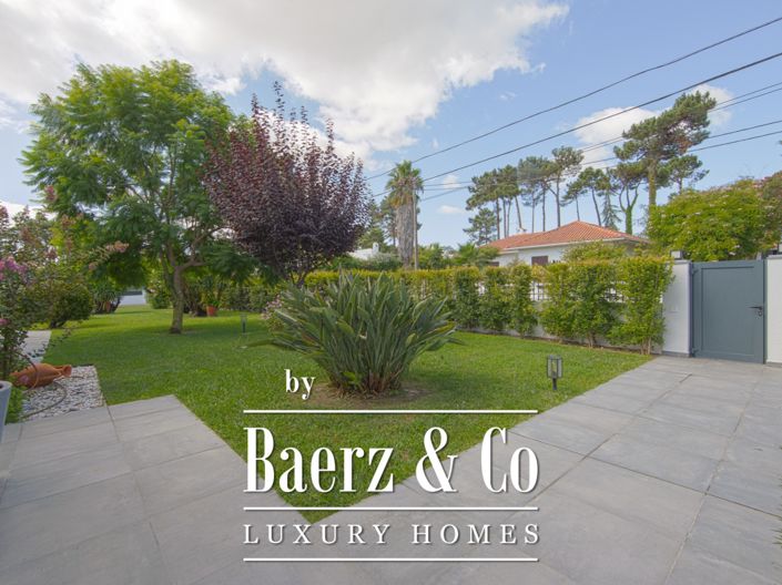 Image No.30-4 Bed House for sale