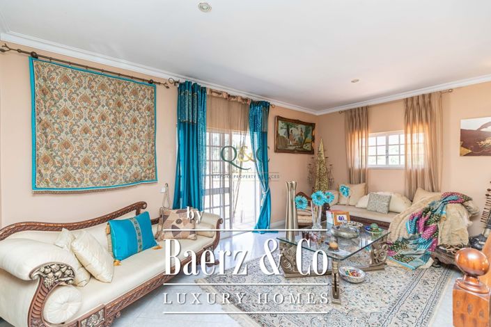 Image No.10-4 Bed Villa for sale