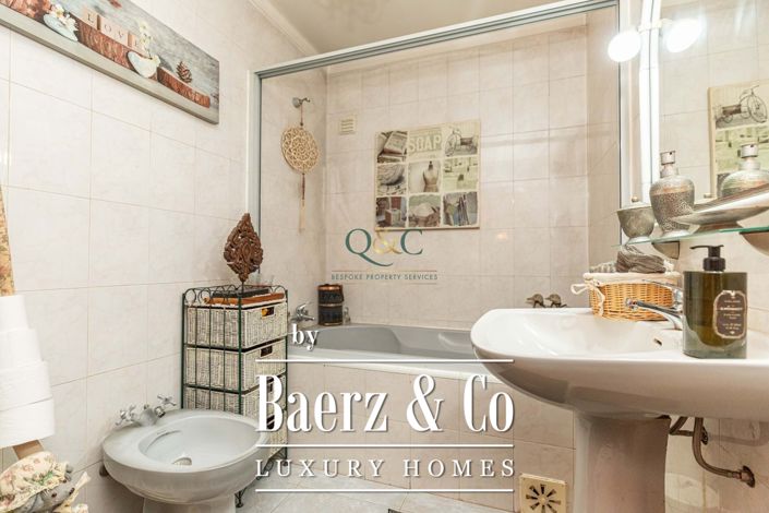 Image No.17-4 Bed Villa for sale