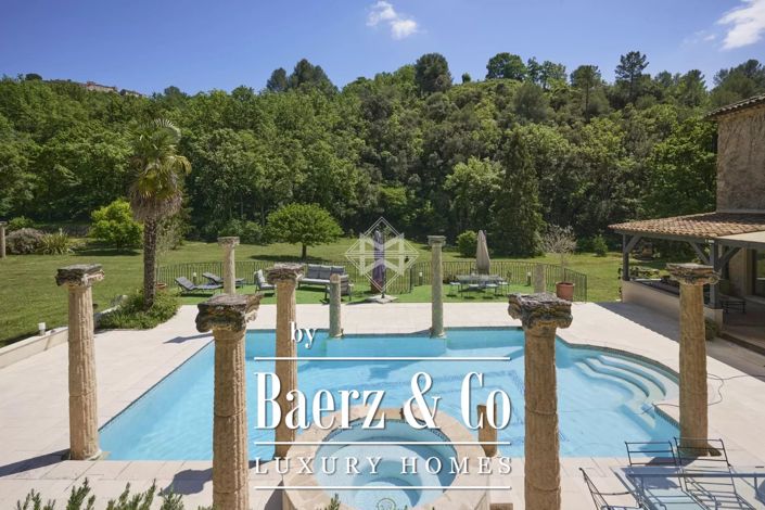 Image No.18-7 Bed House for sale