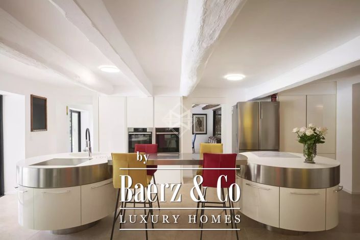 Image No.22-7 Bed House for sale