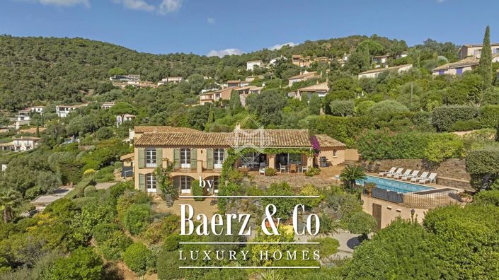 Image No.1-5 Bed Villa for sale