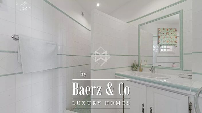 Image No.14-5 Bed Villa for sale