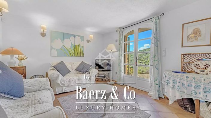 Image No.15-5 Bed Villa for sale