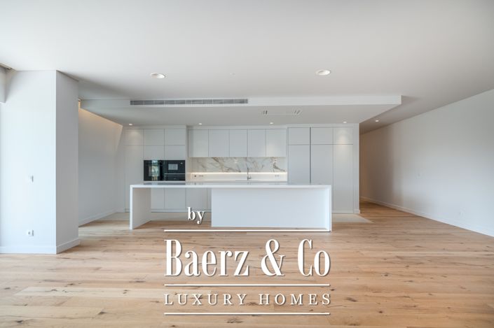 Image No.19-4 Bed Apartment for sale