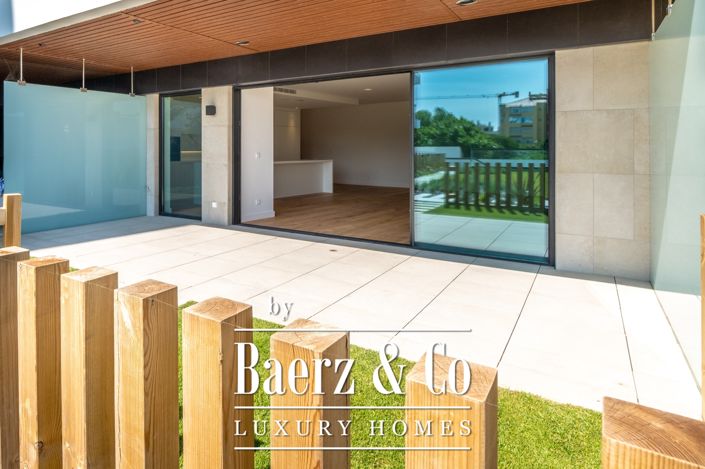 Image No.25-4 Bed Apartment for sale