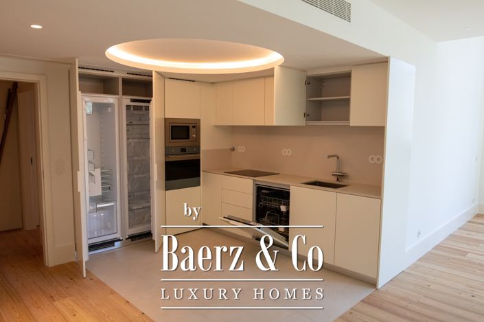 Image No.24-3 Bed Apartment for sale