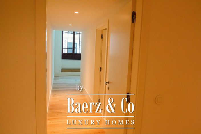 Image No.9-3 Bed Apartment for sale