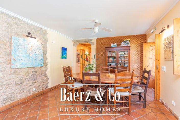 Image No.21-9 Bed Farmhouse for sale