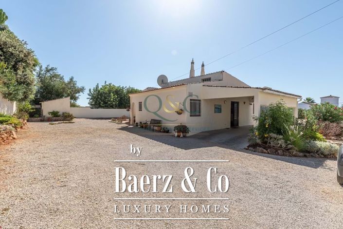 Image No.18-5 Bed Villa for sale