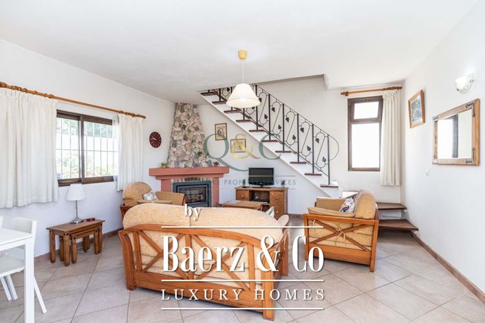 Image No.20-5 Bed Villa for sale