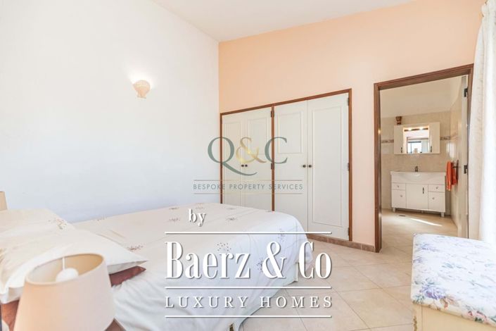 Image No.22-5 Bed Villa for sale