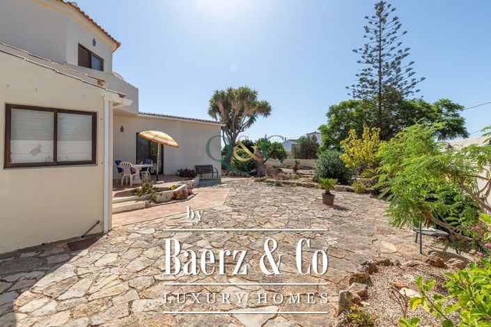 Image No.26-5 Bed Villa for sale