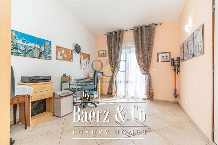 Image No.9-5 Bed Villa for sale