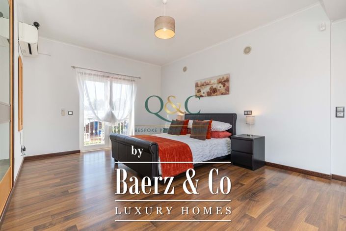 Image No.25-5 Bed Villa for sale