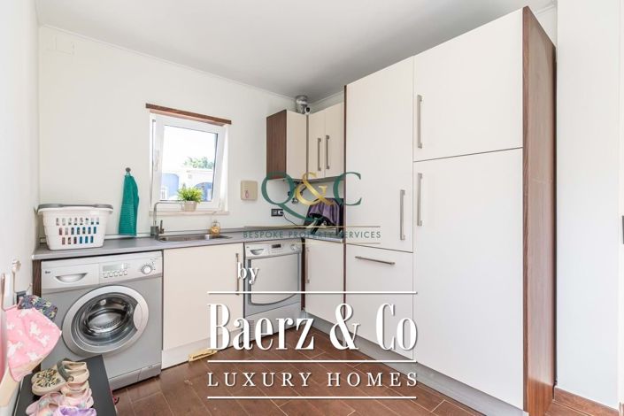 Image No.28-5 Bed Villa for sale