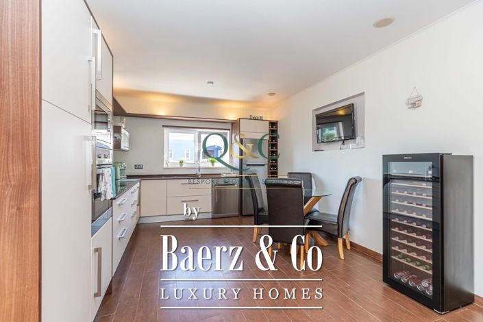 Image No.3-5 Bed Villa for sale