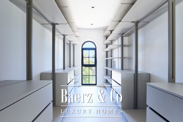 Image No.13-3 Bed Villa for sale