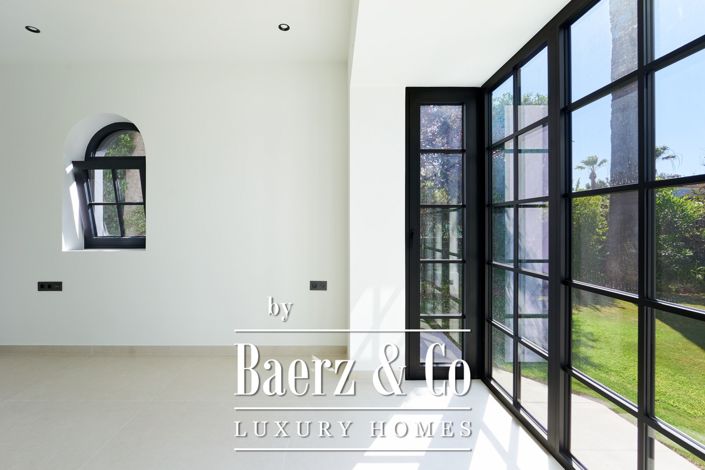 Image No.21-3 Bed Villa for sale