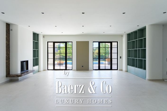 Image No.24-3 Bed Villa for sale