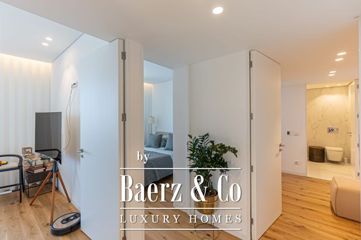 Image No.9-3 Bed Apartment for sale