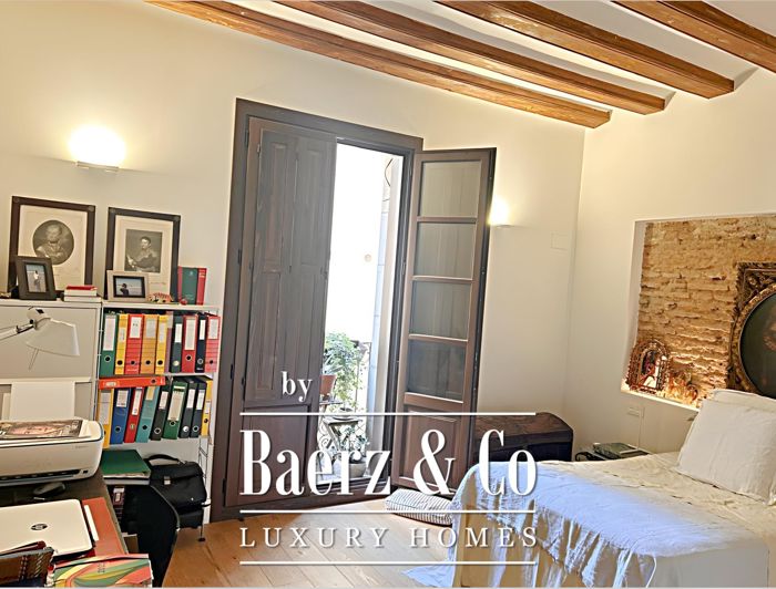 Image No.12-2 Bed Apartment for sale