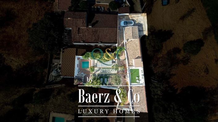 Image No.19-2 Bed Villa for sale