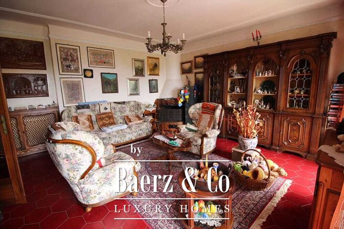 Image No.14-12 Bed Property for sale