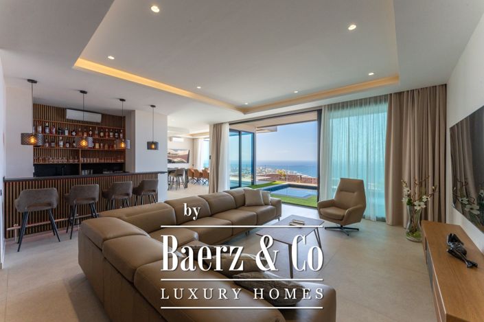 Image No.3-4 Bed Villa for sale