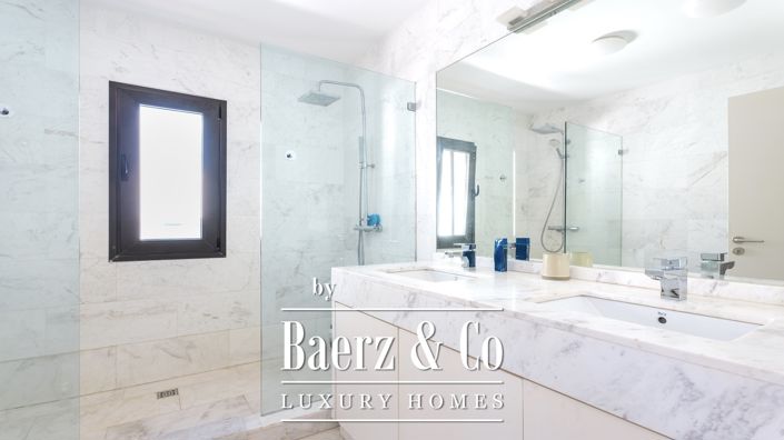 Image No.19-4 Bed Villa for sale