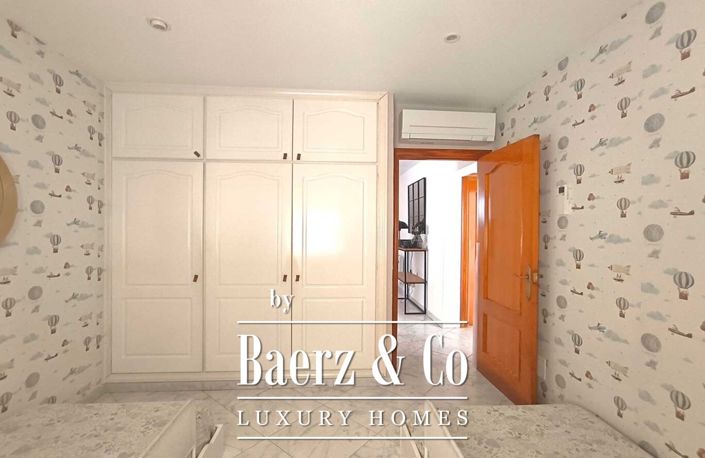 Image No.15-3 Bed Property for sale