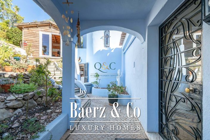 Image No.19-3 Bed Villa for sale