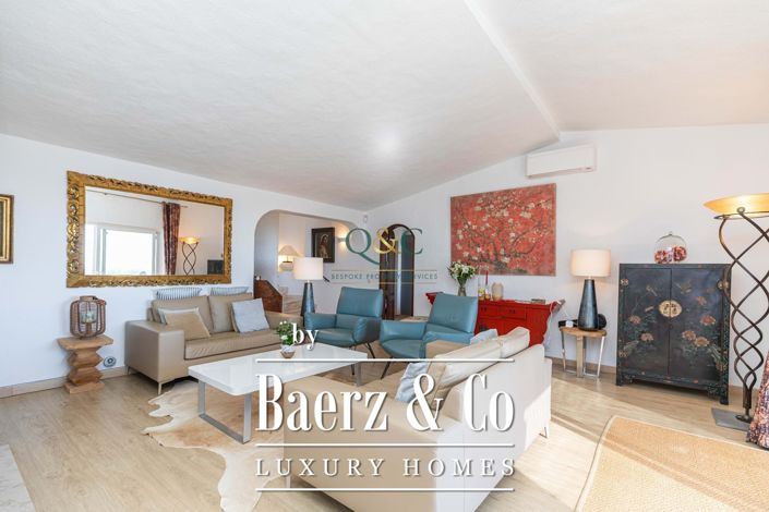 Image No.5-3 Bed Villa for sale