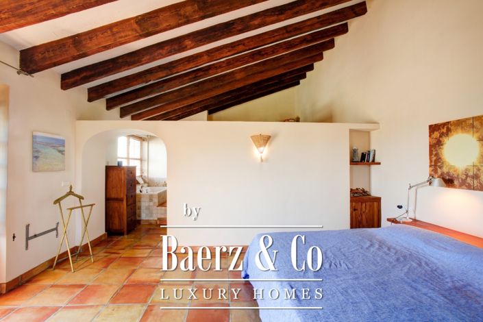 Image No.12-4 Bed Finca for sale