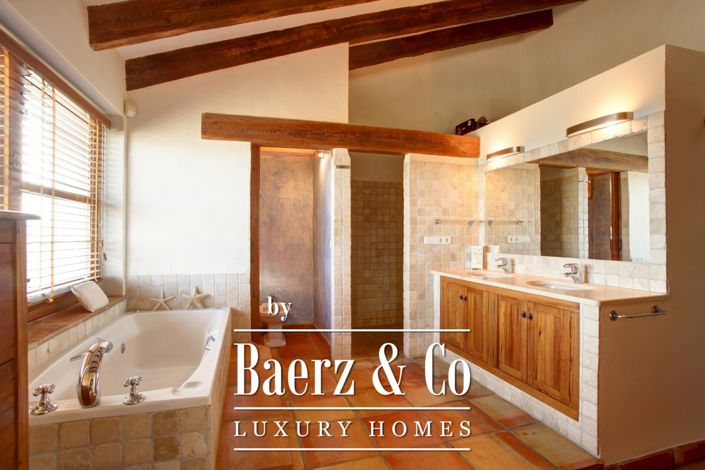 Image No.13-4 Bed Finca for sale