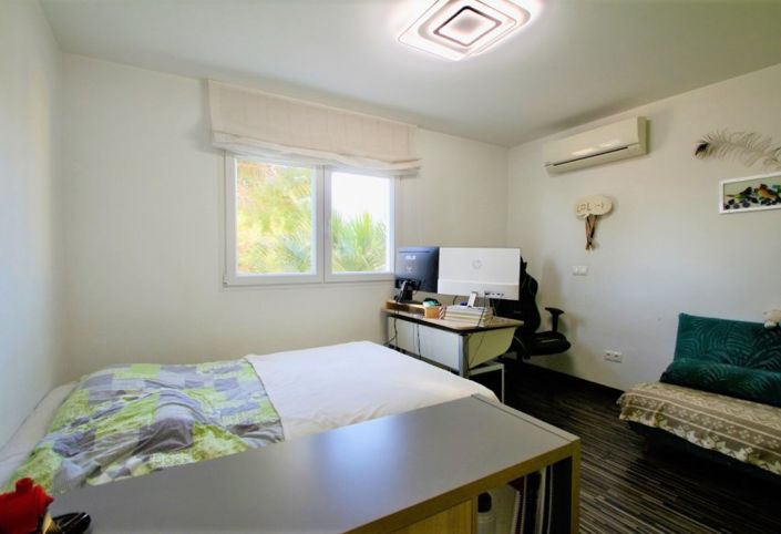 Image No.12-3 Bed Villa for sale