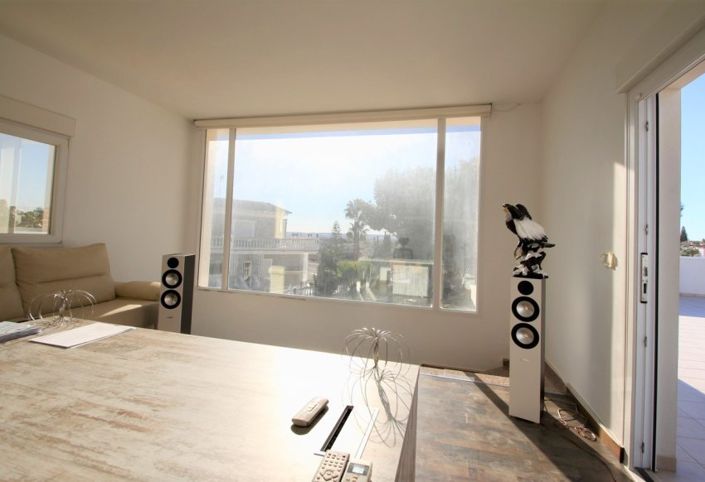 Image No.15-3 Bed Villa for sale