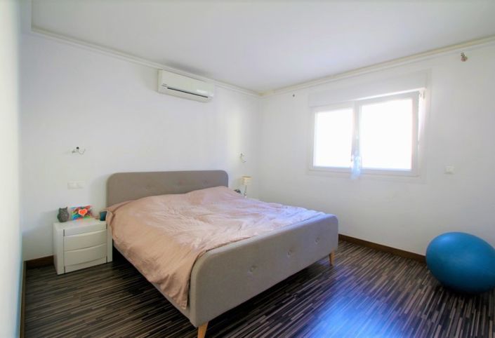 Image No.9-3 Bed Villa for sale