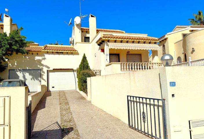 Image No.1-3 Bed Villa for sale