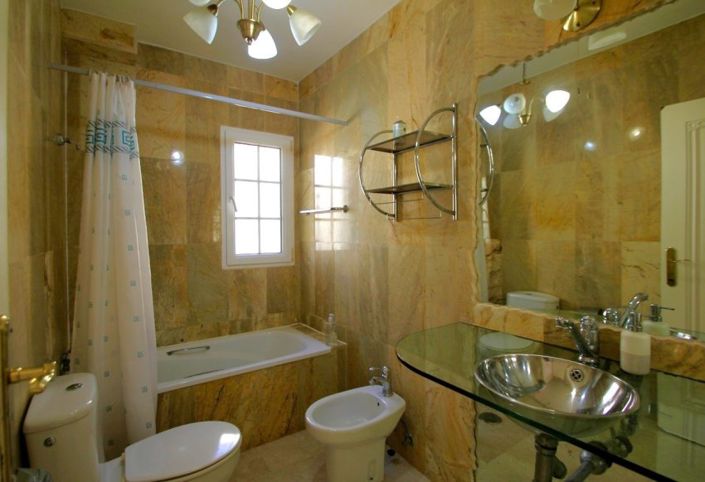 Image No.5-3 Bed Villa for sale