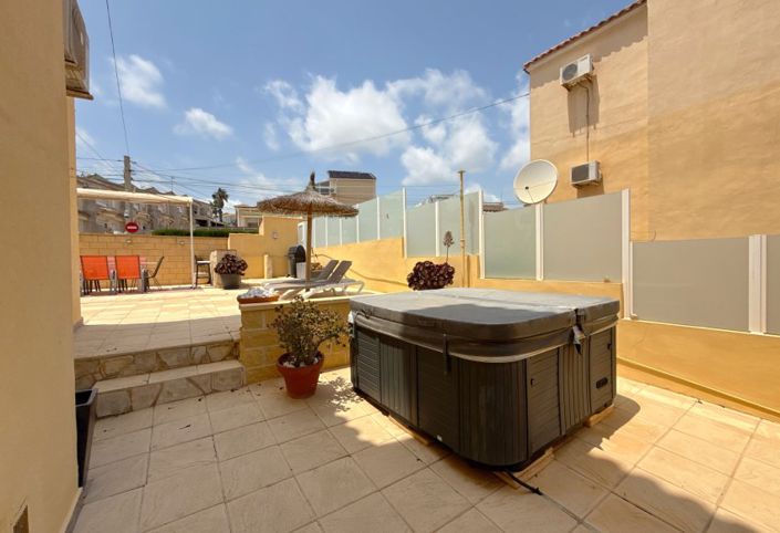 Image No.13-4 Bed Apartment for sale