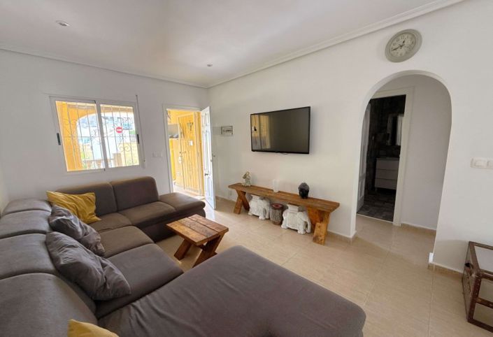 Image No.23-4 Bed Apartment for sale