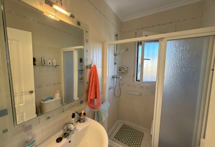 Image No.19-3 Bed Villa for sale