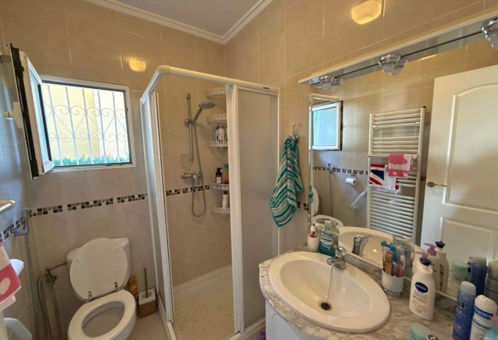 Image No.22-3 Bed Villa for sale