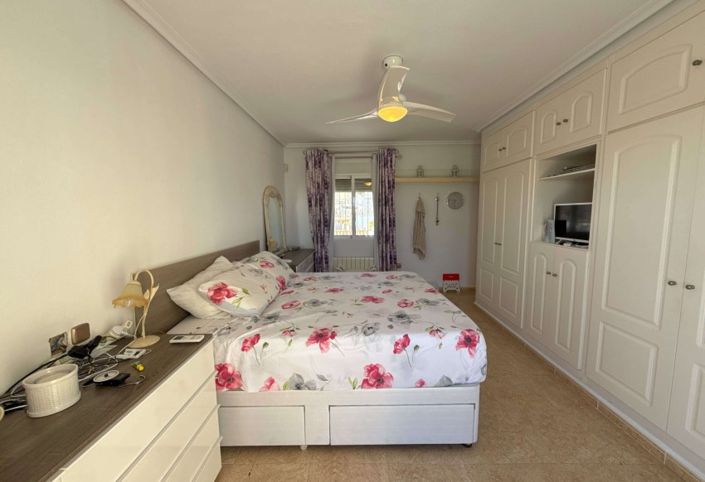 Image No.31-3 Bed Villa for sale