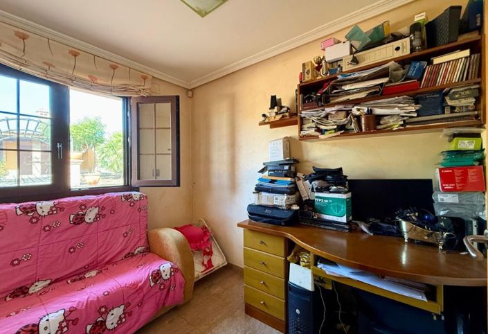 Image No.17-5 Bed Villa for sale